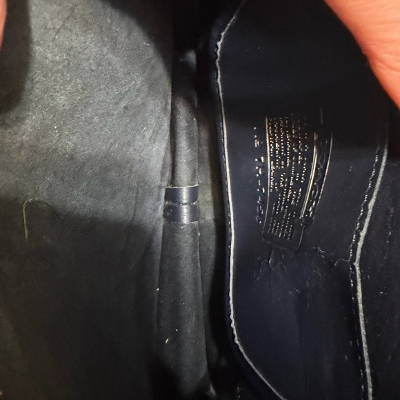 Vintage Coach Dark Blue Leather Shoulder Bag – Excellent Condition - Picture 7 of 8